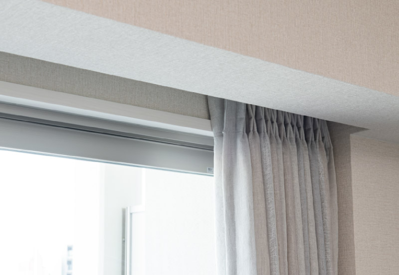 カーテンボックス