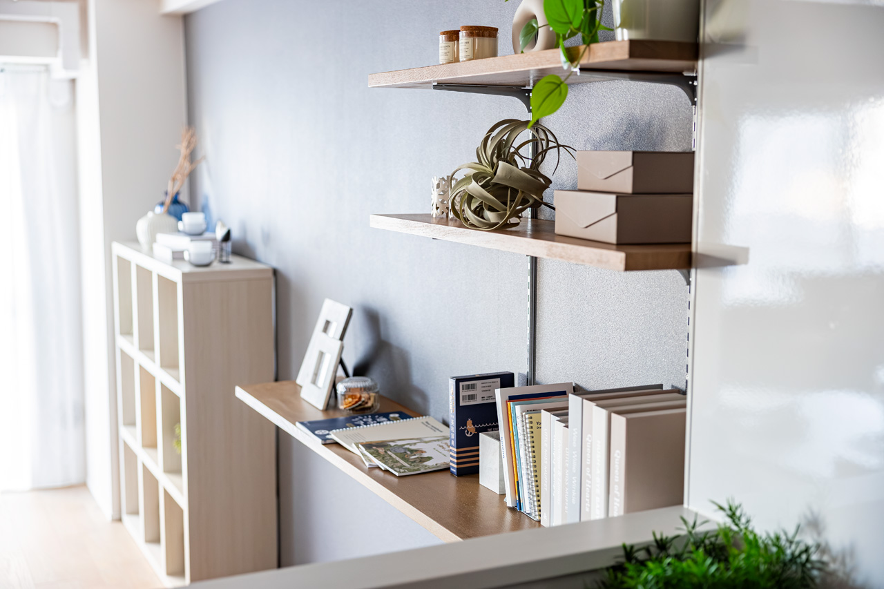 MODERN MYS（モダン ミース）