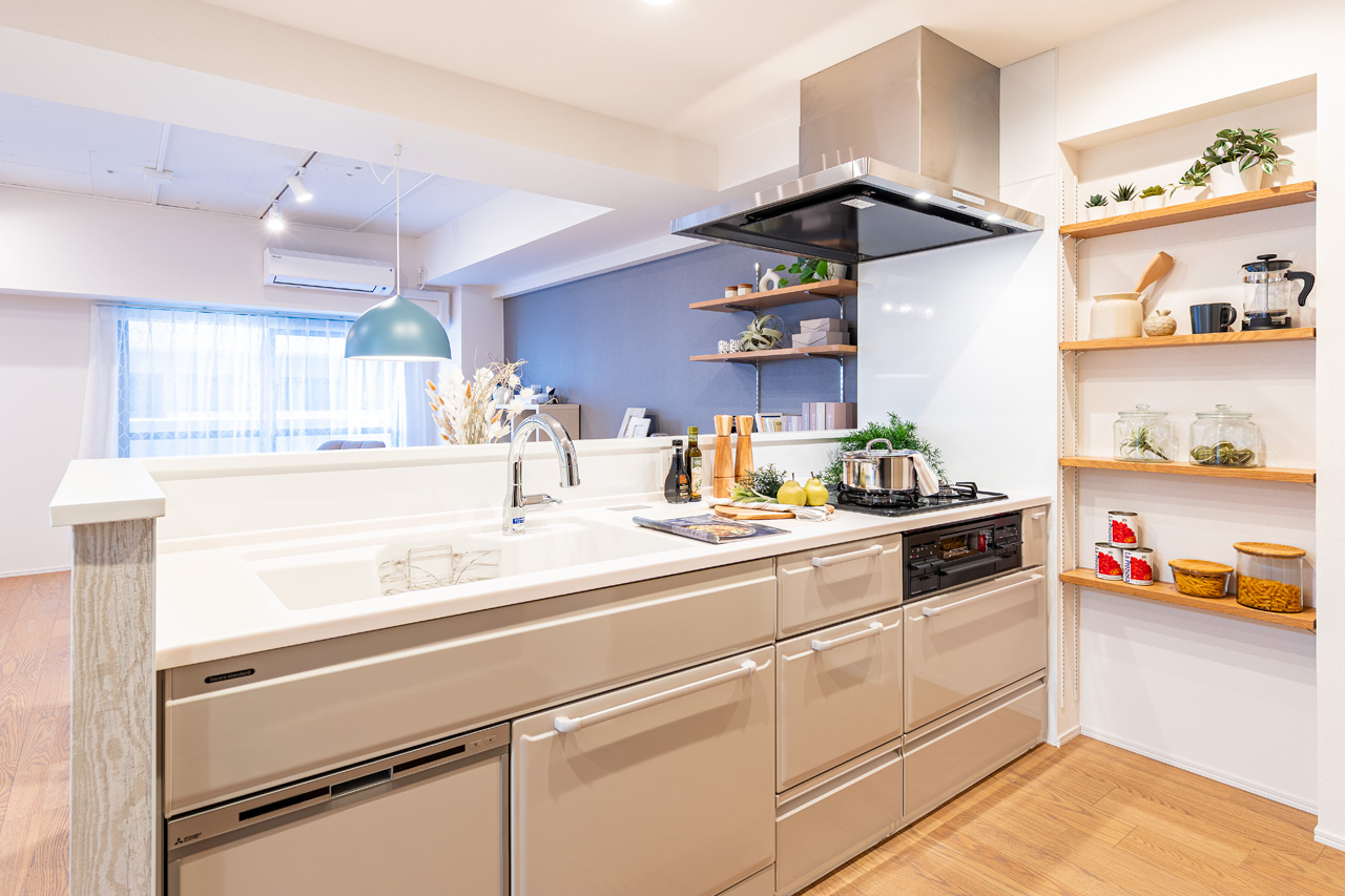 MODERN MYS（モダン ミース）