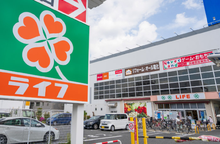 ライフ なかもず店