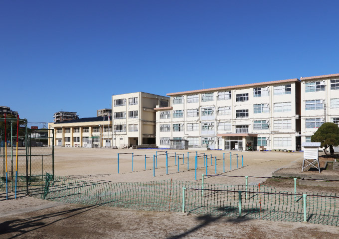 福岡市立高取小学校